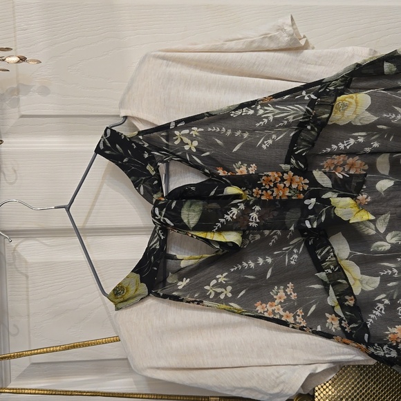 3 for $20☢️Blouse-cold shoulder,cover up, black,sheer,flowers,yellow,orange - Picture 2 of 8